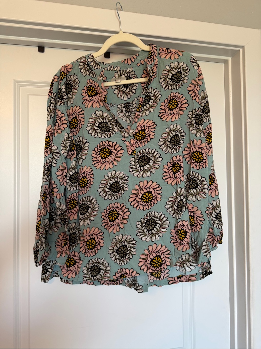LOFT Outlet XL Blue Pink Floral Bell Sleeve Blouse Boho Top